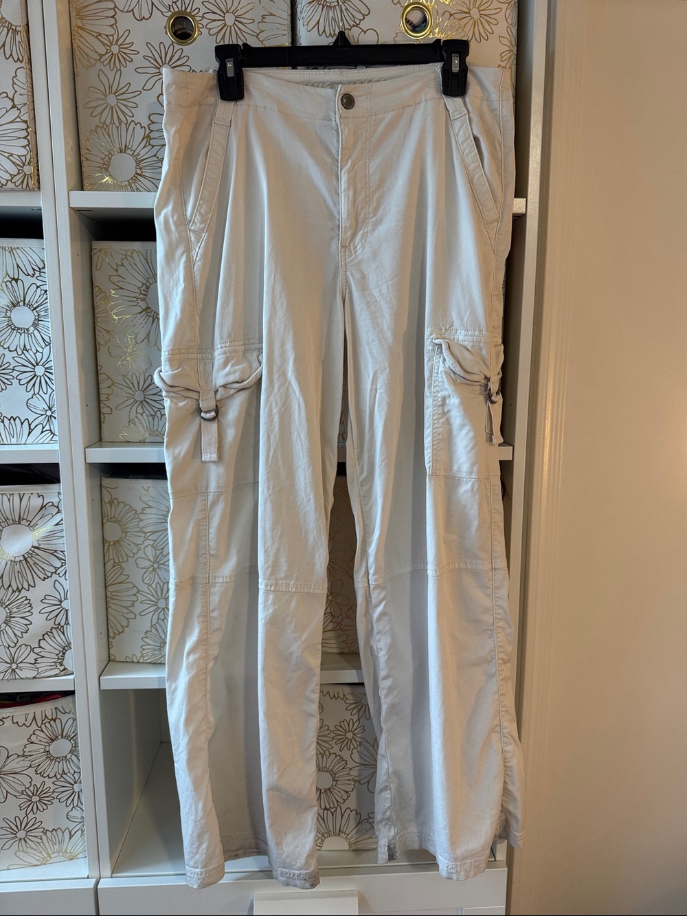 American Eagle Outfitters White Cargo Utility Pants
